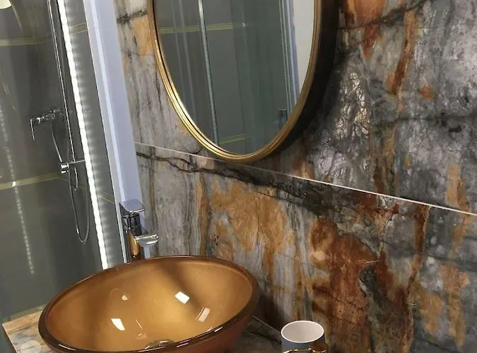 Apartment Silence Gold Club *