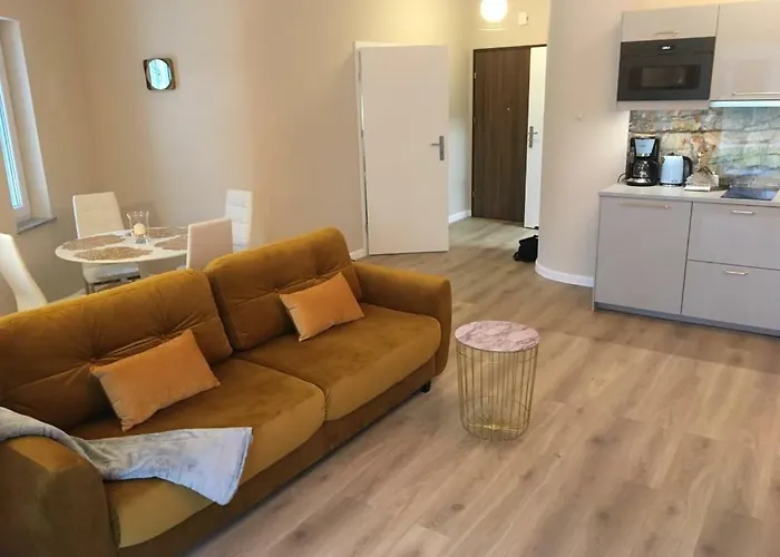 Apartment Silence Gold Club